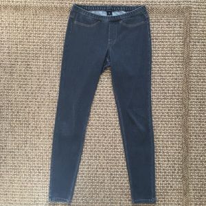 Hue Original Denim Legging Size Small 4-6 Gray